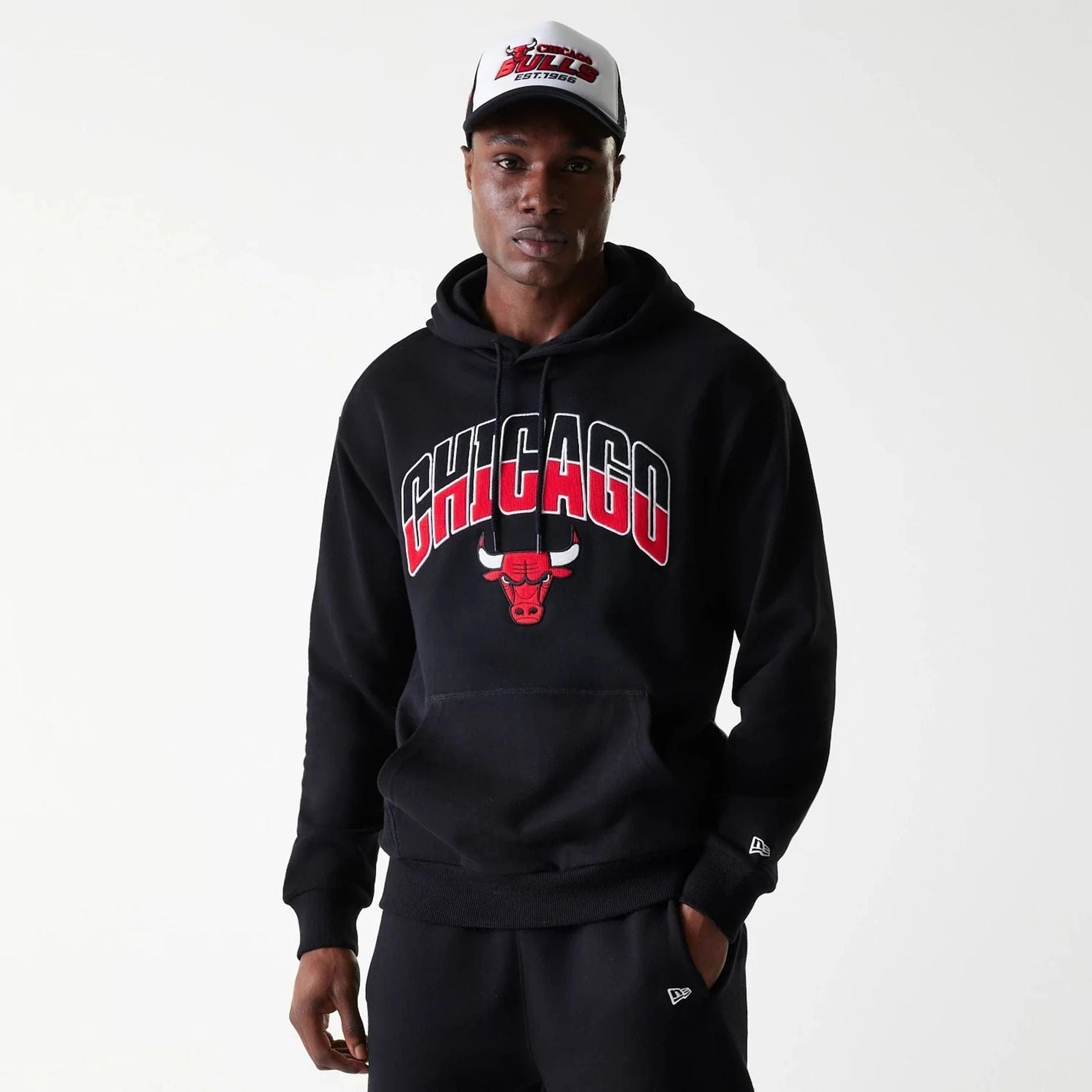 New Era Chicago Bulls NBA Arch Oversized Hoodie