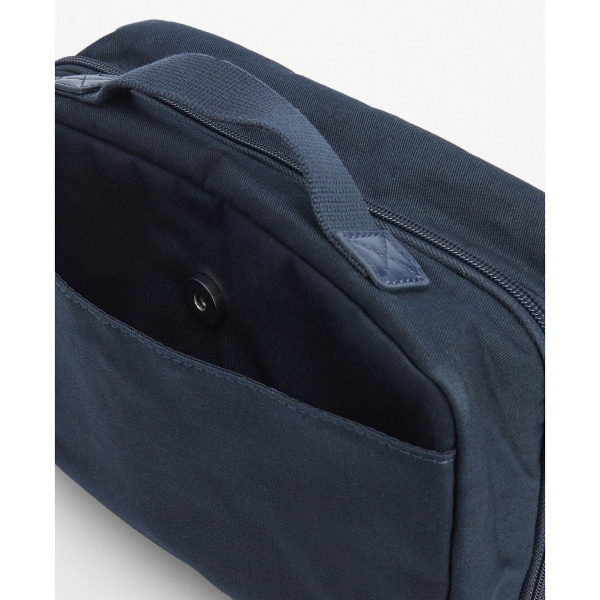 Barbour Cascade Washbag - Curtis & Dunne