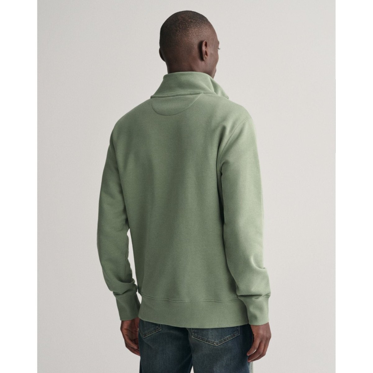 Gant Shield Half Zip Sweat - Curtis & Dunne