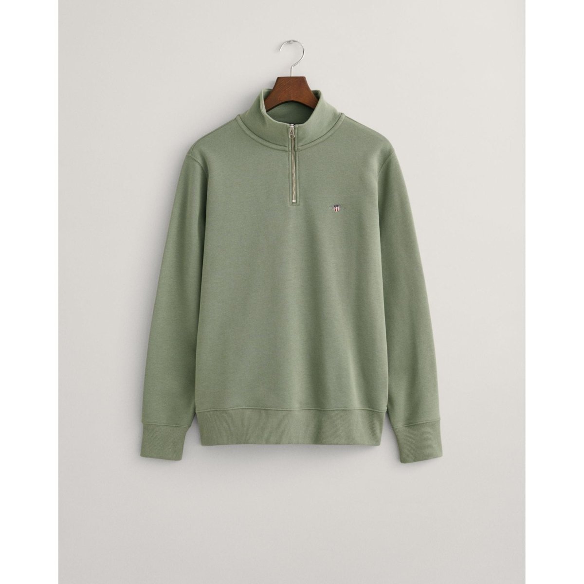 Gant Shield Half Zip Sweat - Curtis & Dunne