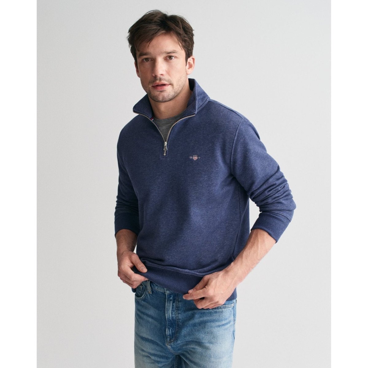 Gant Shield Half Zip Sweat - Curtis & Dunne