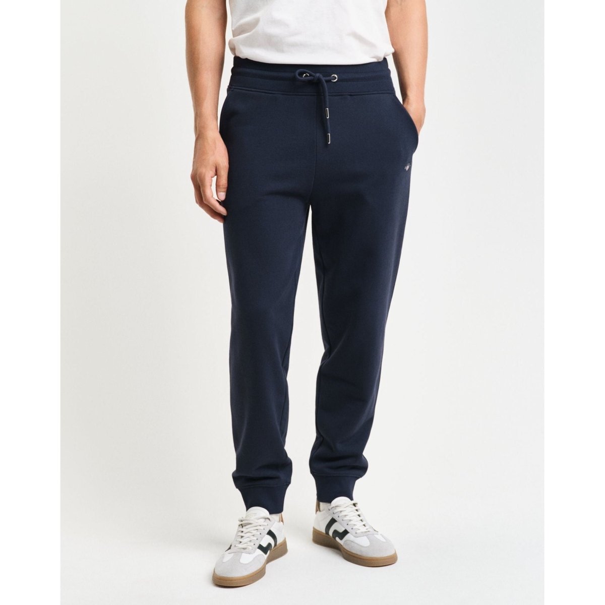 Gant Shield Sweatpants - Curtis & Dunne