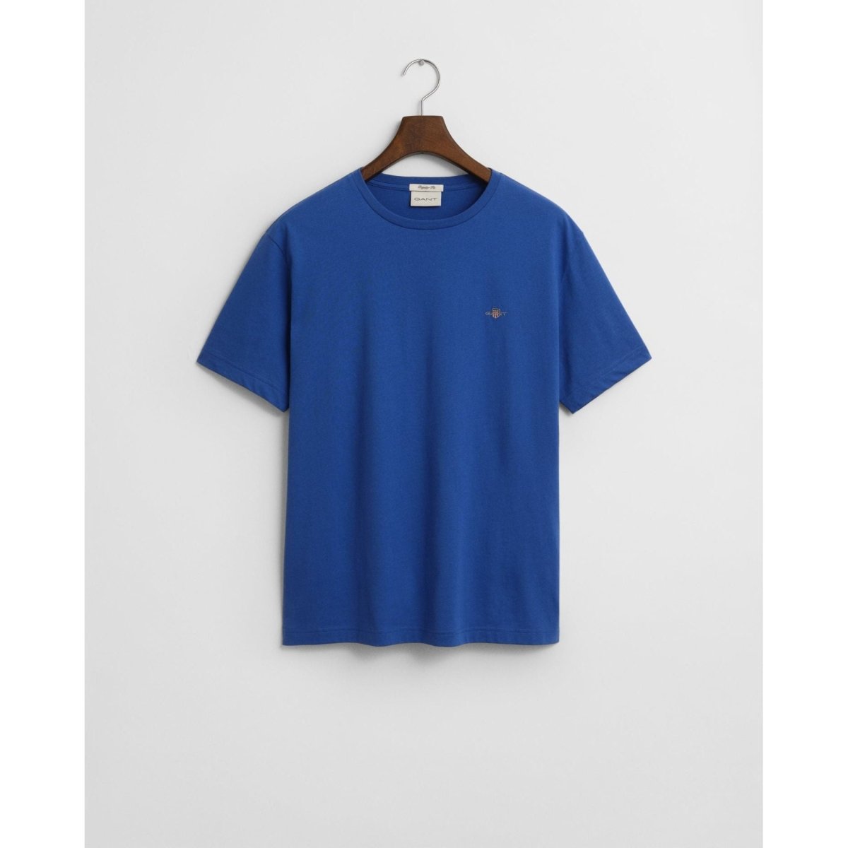 Gant Shield T-Shirt - Curtis & Dunne