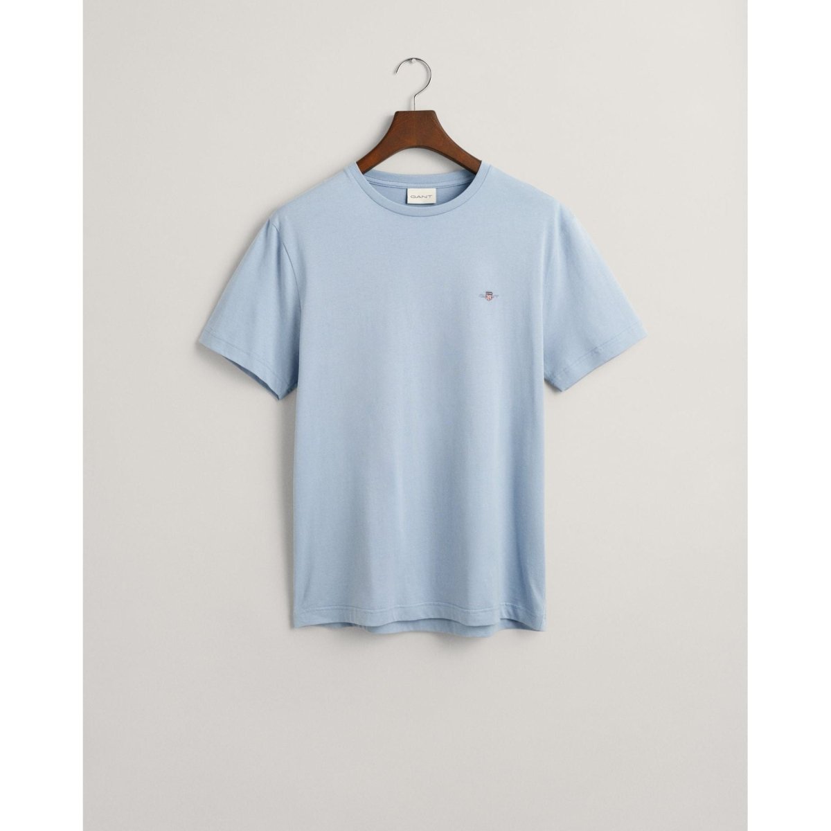 Gant Shield T-Shirt - Curtis & Dunne